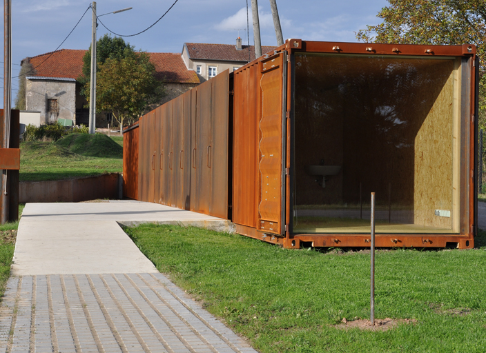 capitainerie en containers _ gens association libérale d'architecture